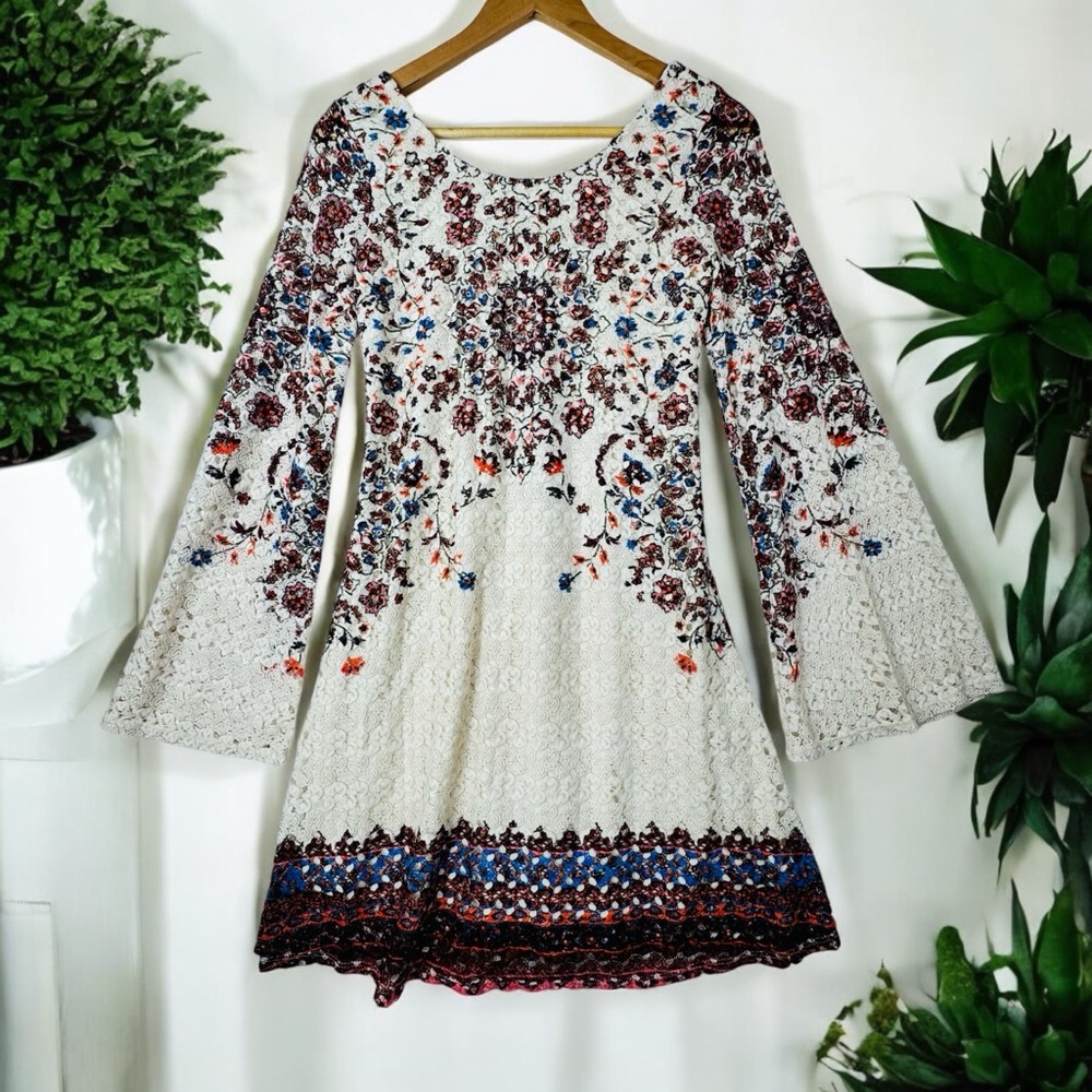 NWT Xhilaration Women Dress Western Ivory Floral Lace BoHo Long Bell Sleeve